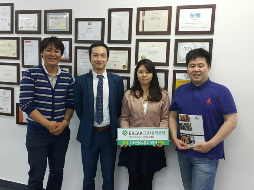 Embassy 정규2015.10.23 (2).jpg