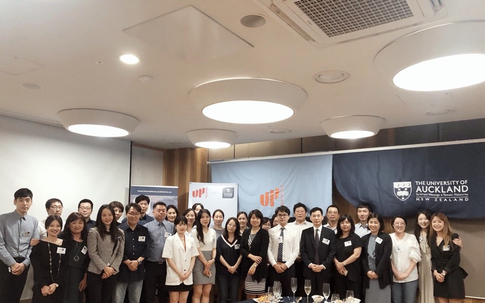 UoA 20th aniversary event - group photo 1.jpg